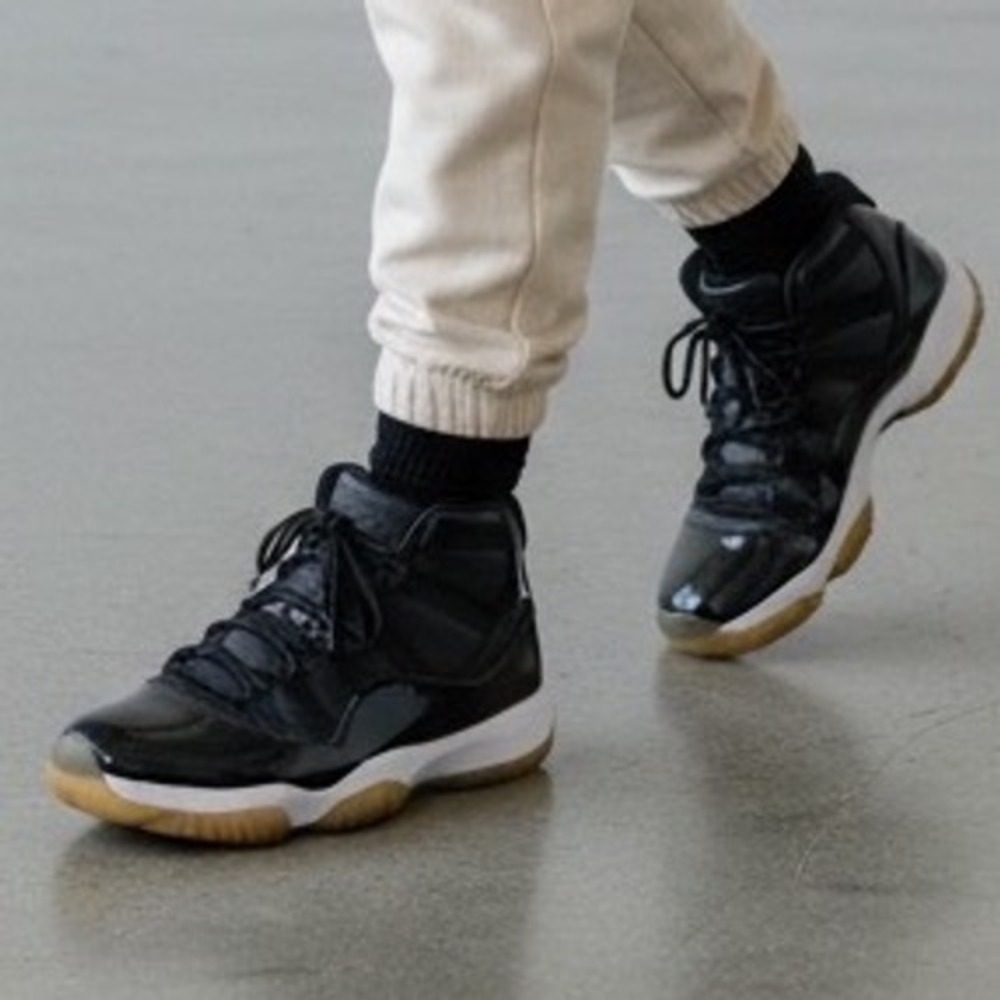 NIKE AIR JORDAN 11 Retro‎ Blackout Basketball Hightop Sneakers Size 6.5Y